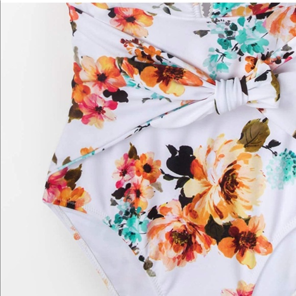 NWT XL CUPSHE Floral One Piece Swimsuit - Picture 7 of 7